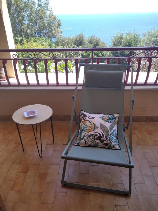 Appartamento Poggio del Sole Letojanni Esterno foto