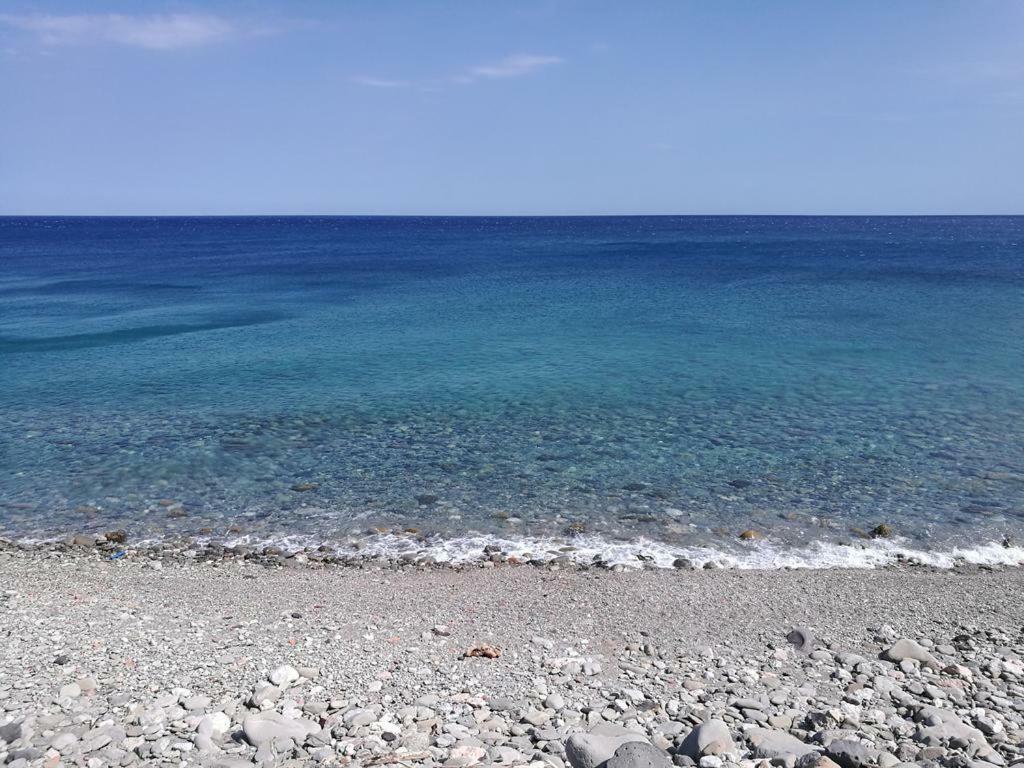 Appartamento Poggio del Sole Letojanni Esterno foto